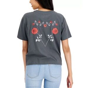 REBELLIOUS ONE ROSE GRAPHIC TEE